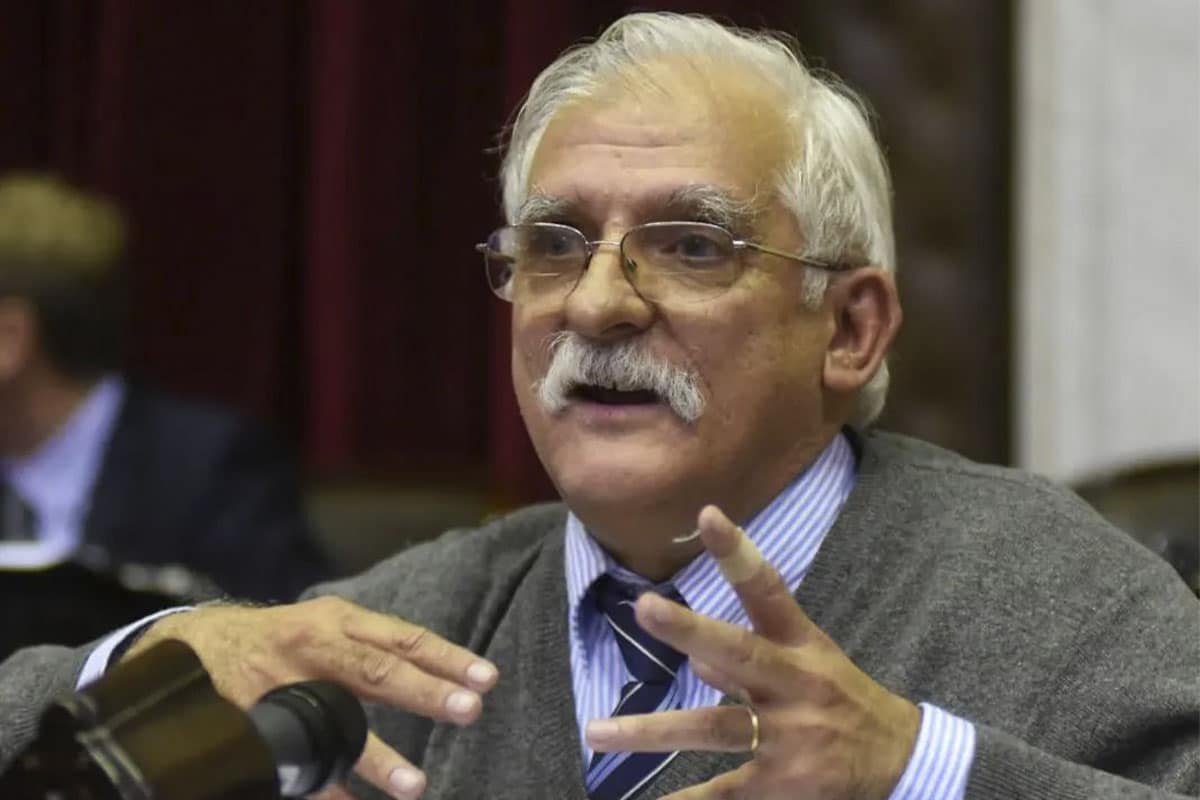 Carlos Zapata