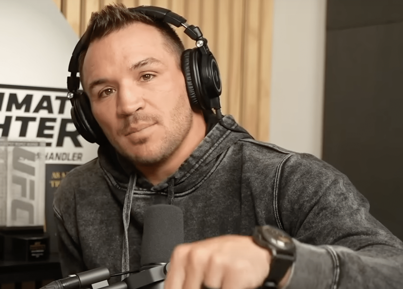 Michael Chandler catalogó a Dustin Poirier como "el golpeador más duro
