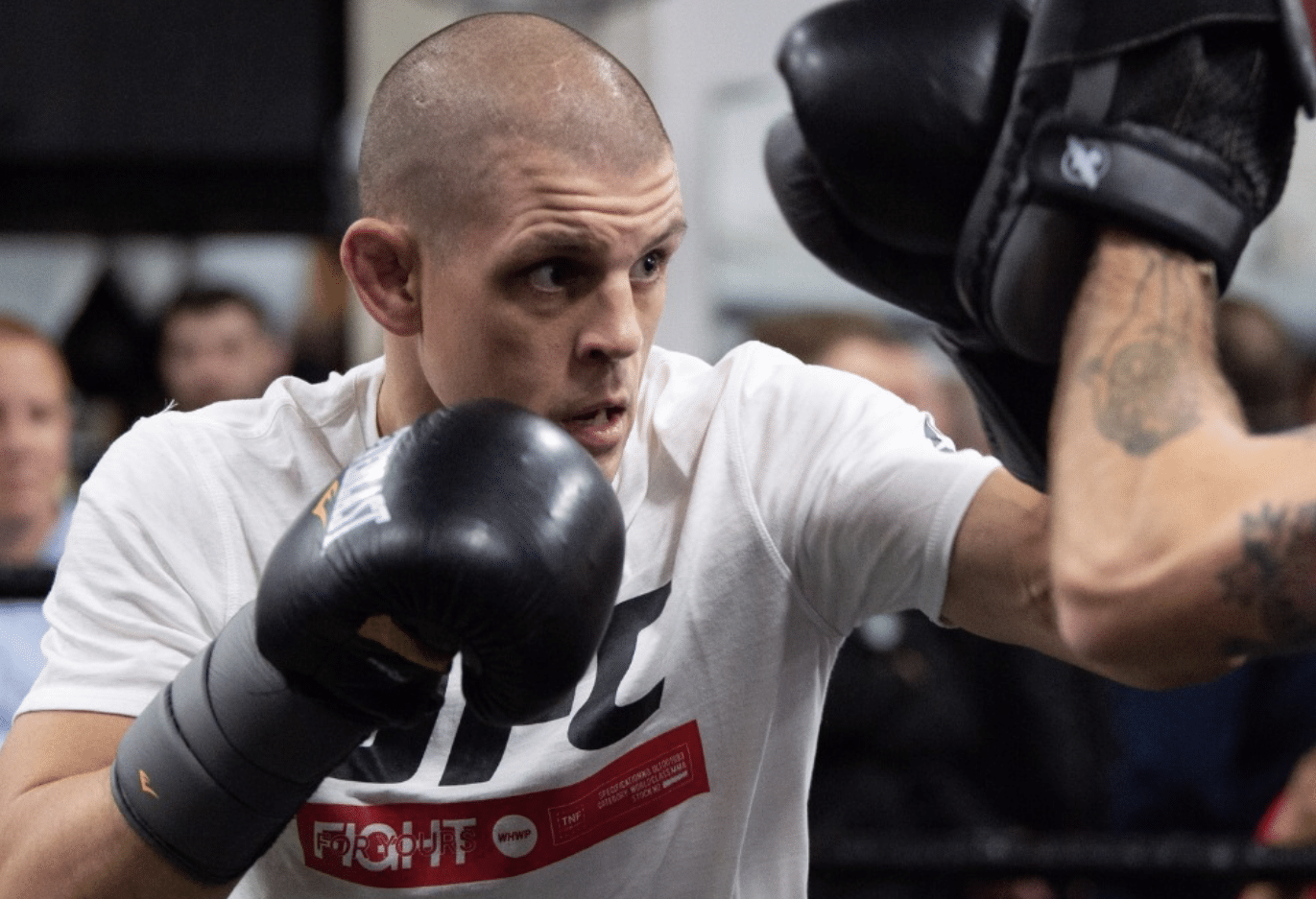 Joe Lauzon