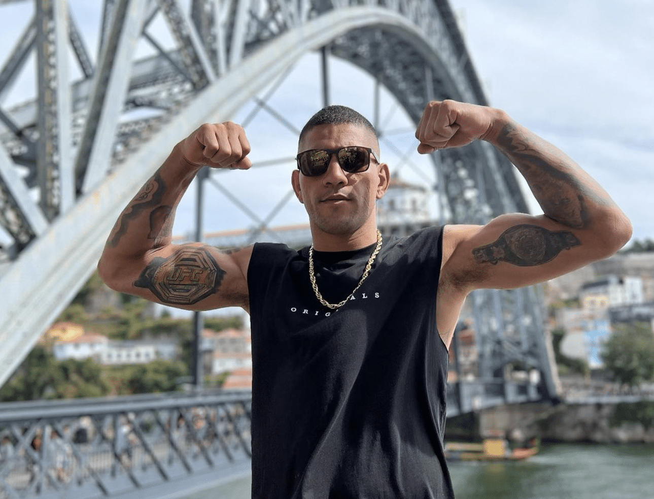 Alex Pereira
