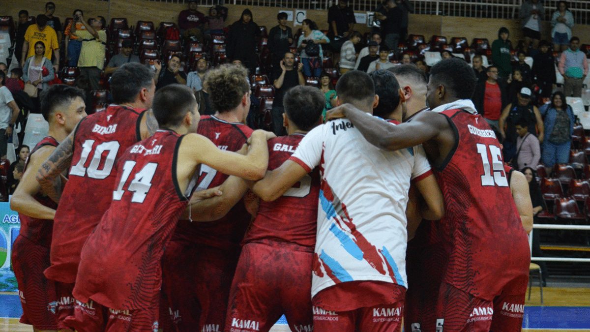 Video el infartante final del primer triunfo de Salta Basket en la