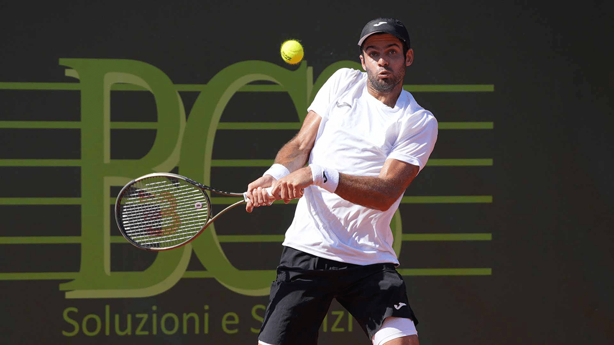 Tenis