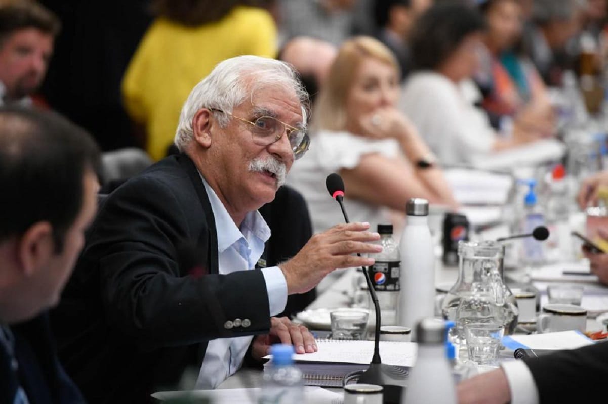 Carlos Zapata