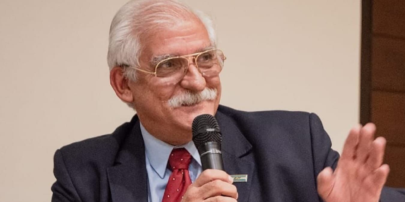 Carlos Zapata