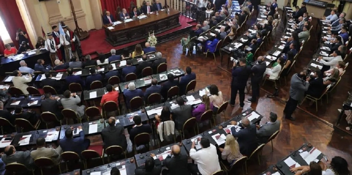 senadores