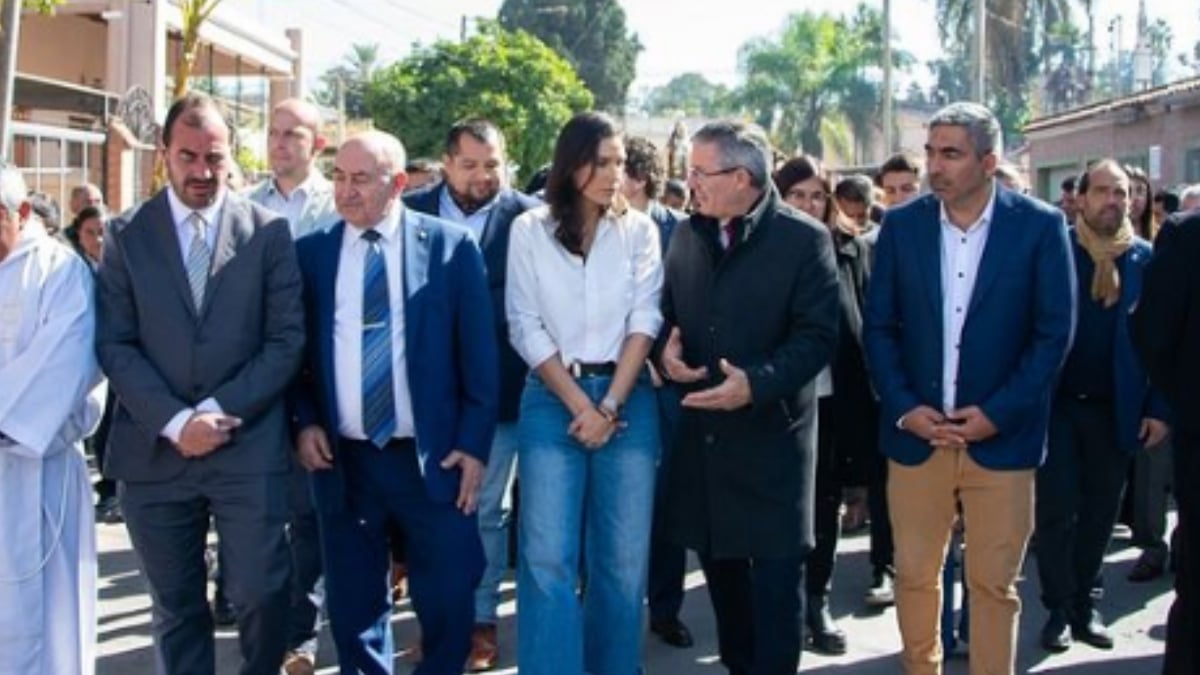 Pamela Calletti con tabacaleros