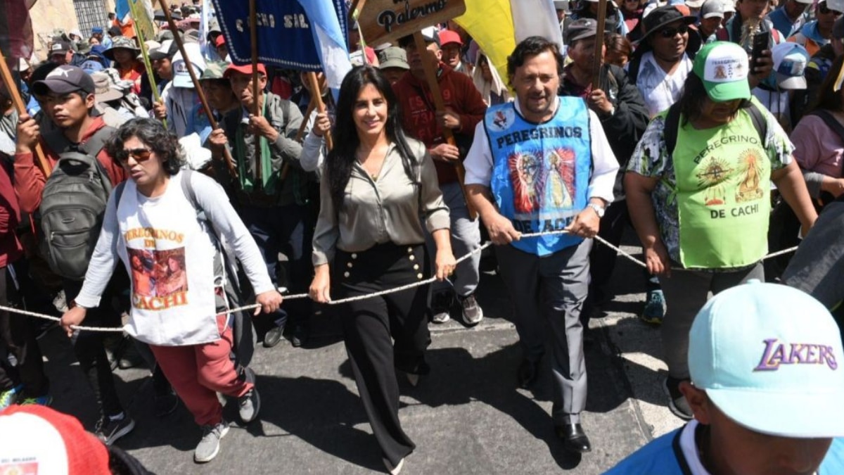 Gustavo Sáenz - Milagro (1)