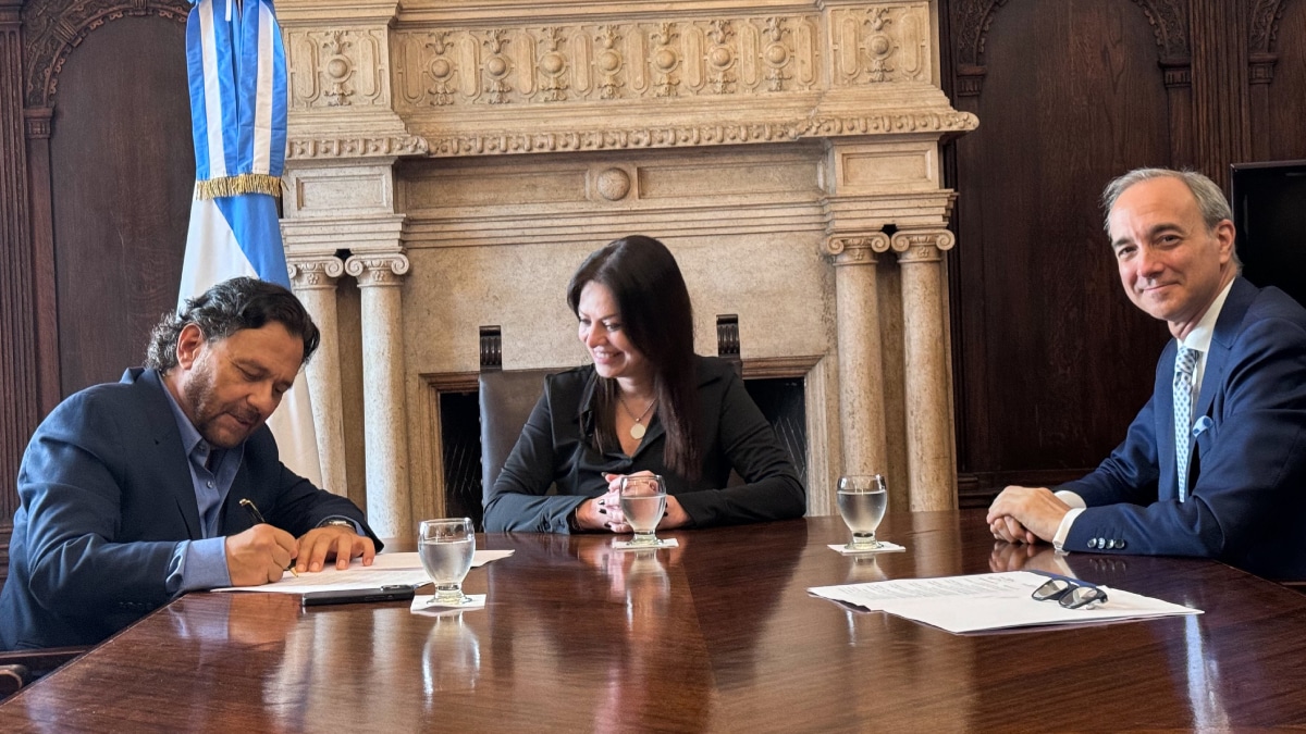 Sáenz con Pettovello