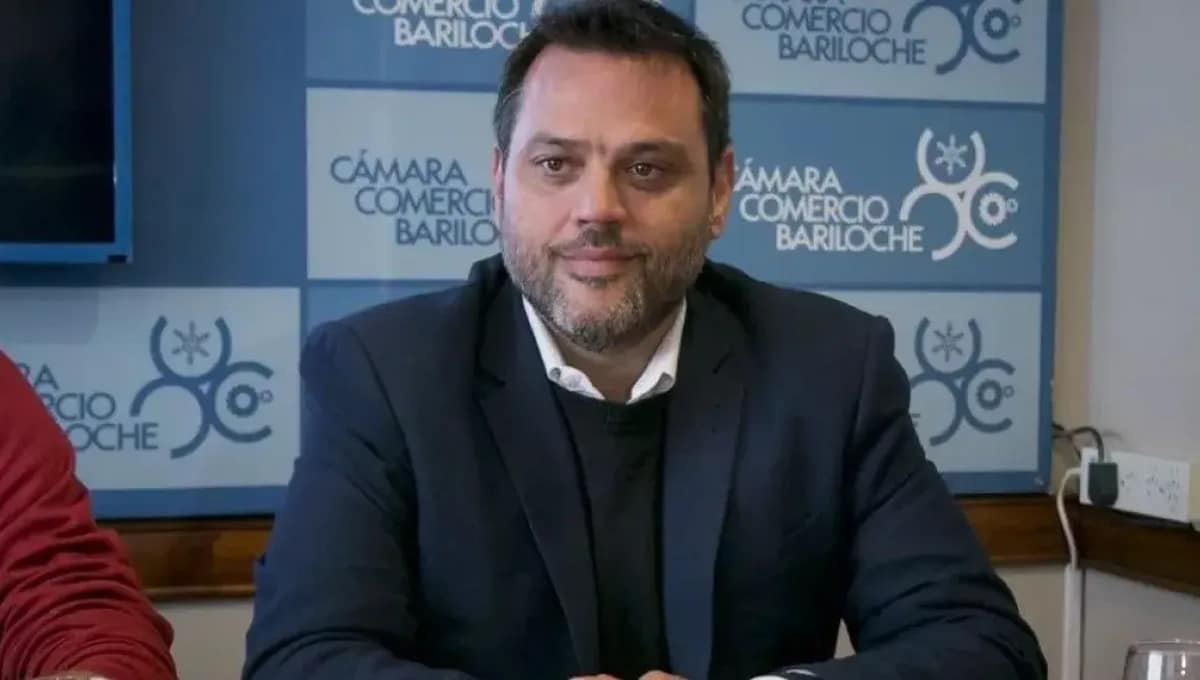 Gastón Burlón