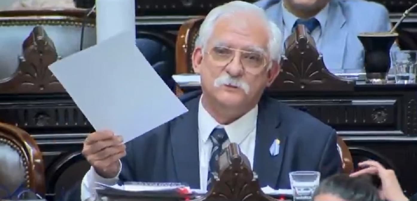 Carlos Zapata