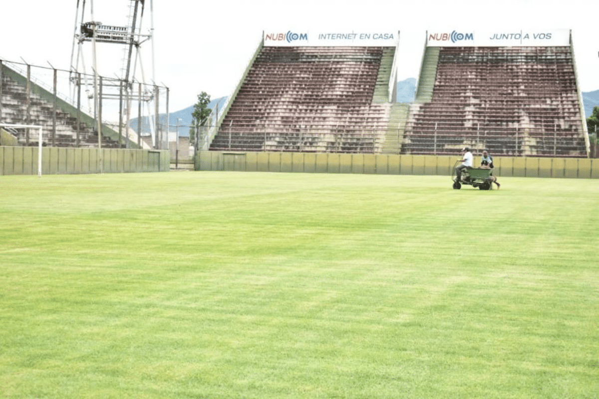 Estadio Martearena